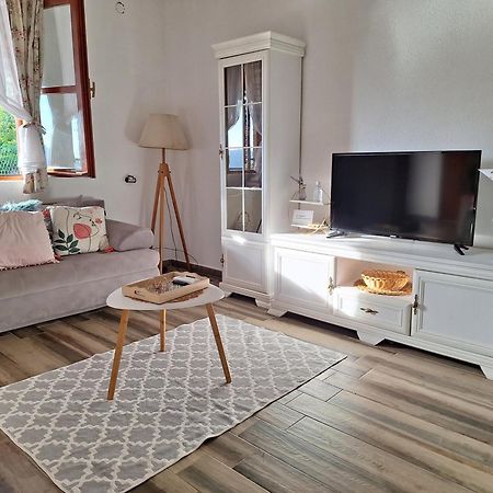 Banjo Rustic House Lake View Virpazar Kültér fotó